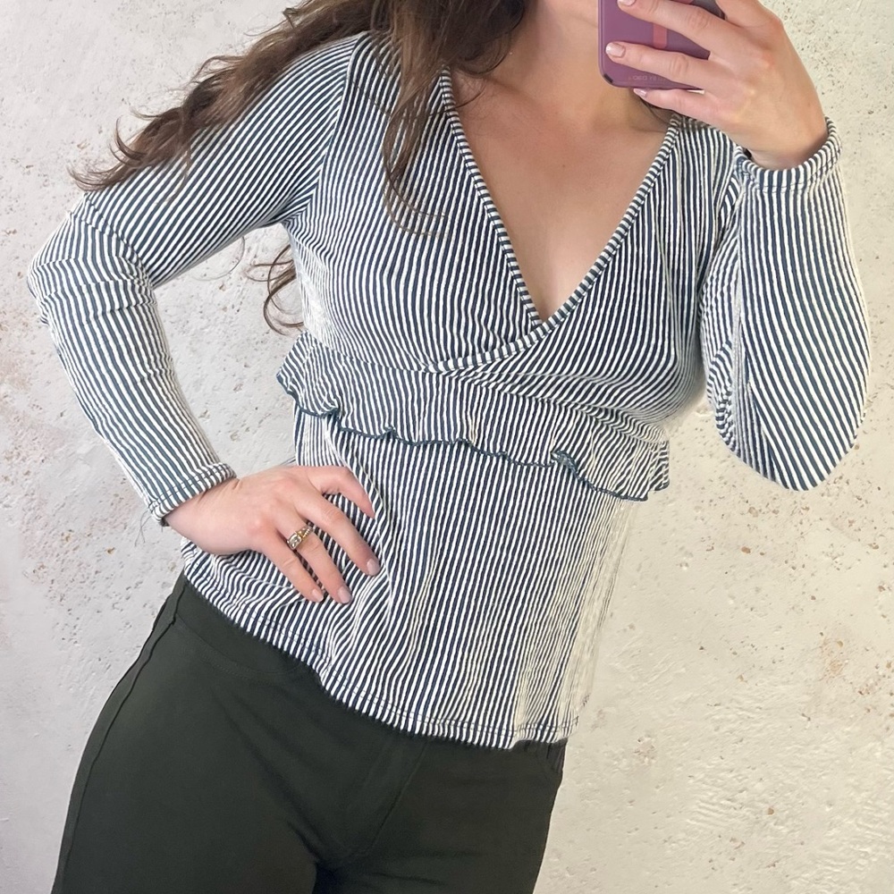 Caution To The Wind Stripe Surplice Neckline Blouse Top Size Small NEW Blue